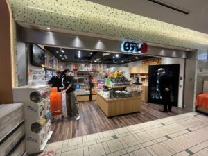 東京駅キャラクターストリート店舗改装​